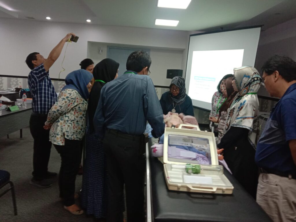 Pelatihan Terstruktur PONEK sebagai Upaya Peningkatan Kompetensi SDM Kesehatan